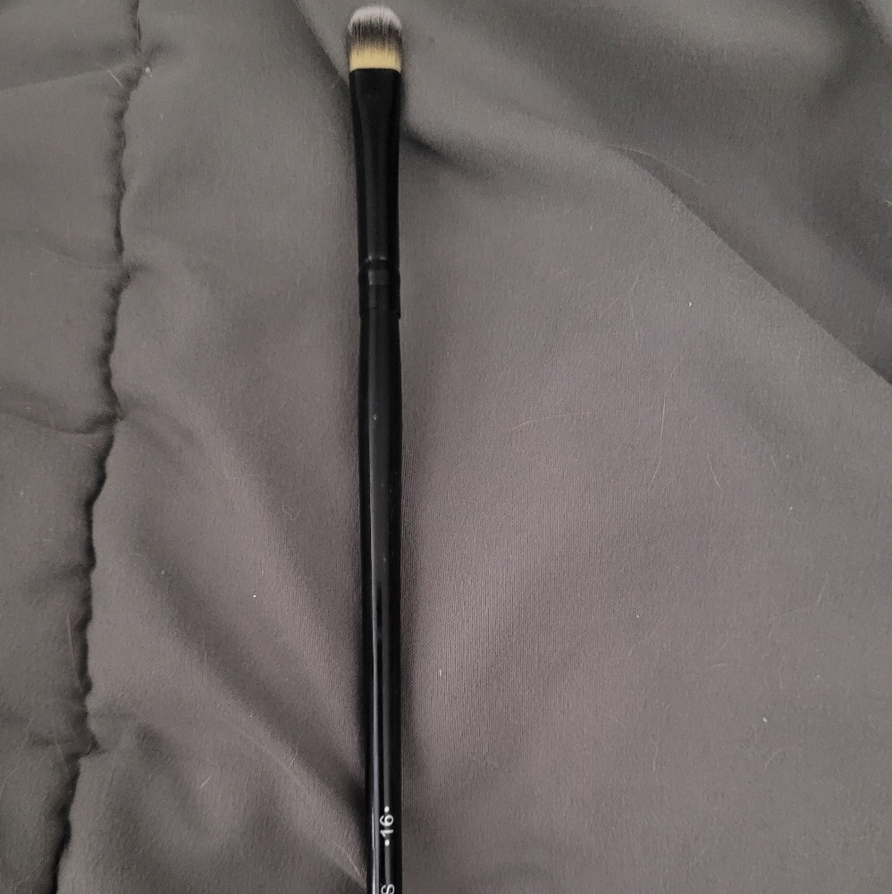 Coastal Scents Detail Concealer brush